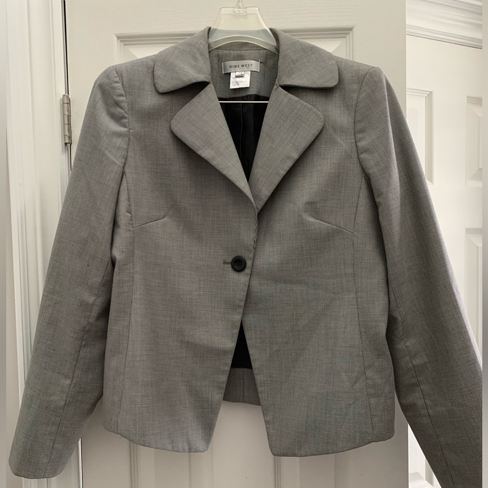 Nine West black and white checked blazer size 12